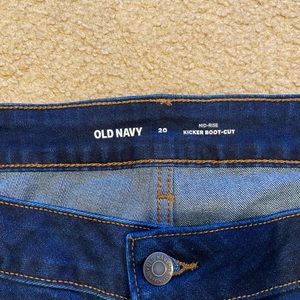 Old Navy Kicker Bootcut size 20